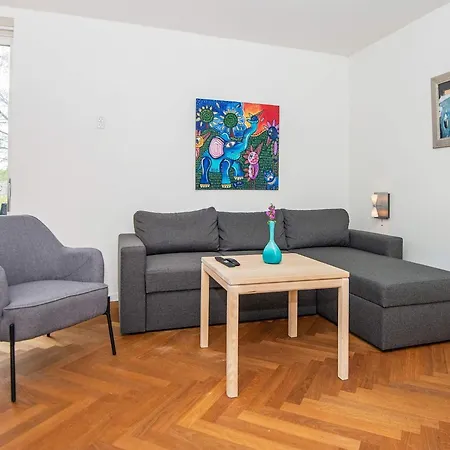 Tranquil Riverside Retreat