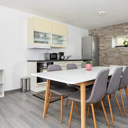 Tranquil Riverside Retreat Holstebro